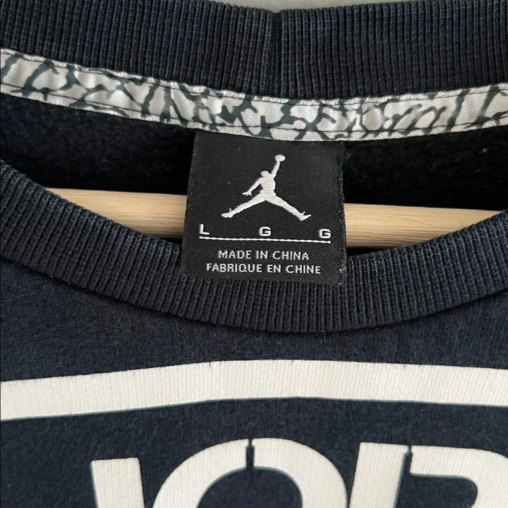 Jordan Flight Classic Crewneck Sweater In Large